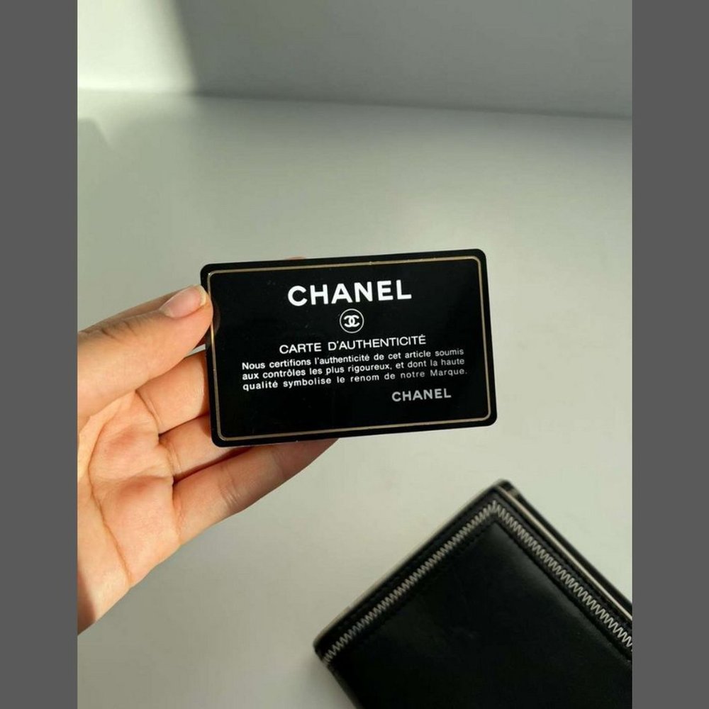 Chanel Wallet - Picture 9 of 10